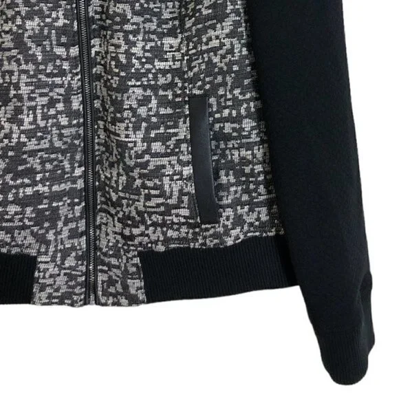 BANANA Republic Women’s Light Bomber Jacket - Picture 4 of 8